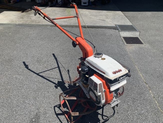 管理機 T1-40 写真２